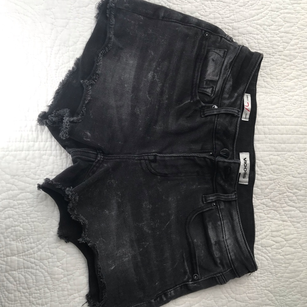 Vigoss Marley Mid-Rise Shorts Size 4
